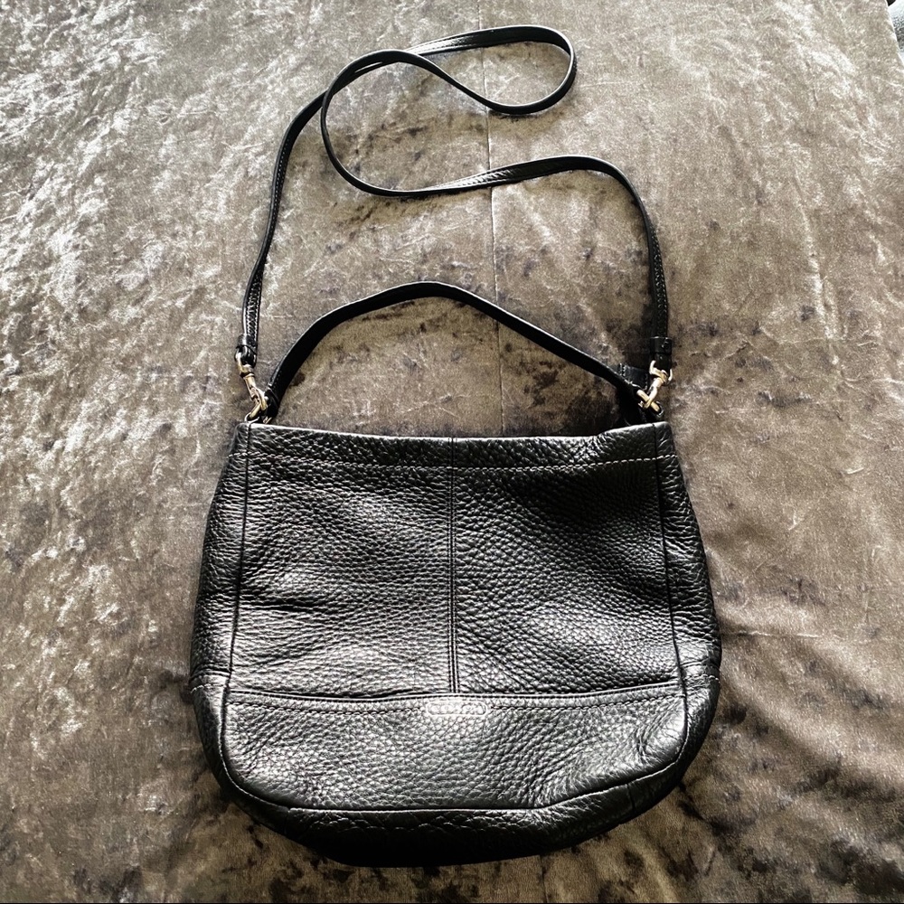 Vintage Coach Small Pebble Leather Crossbody